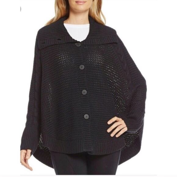 UGG Maribeth black cable knit cocoon cape button front sweater size XS / Small - Picture 1 of 14